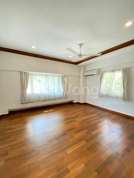 5 Bed Bungalow (Landed) for Sale in  Gentle Villas - Image 2